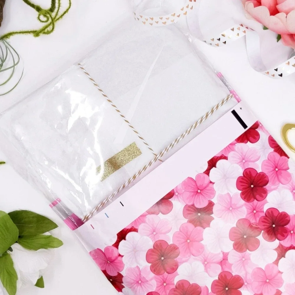 25 Designer Mailers Hibiscus Self-Sealing Poly Mailers 10x13